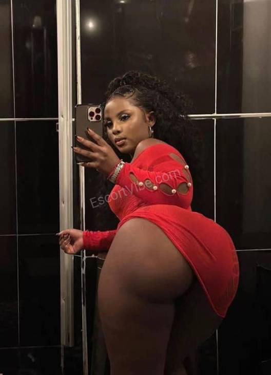 Zara Noir