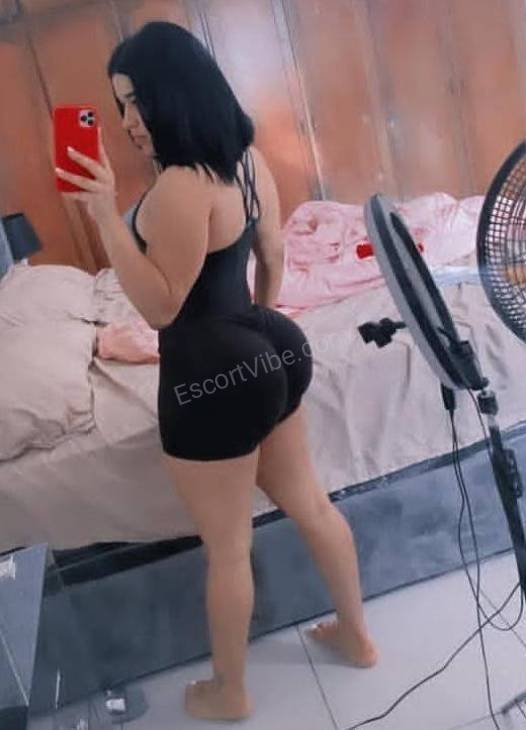 Jasmine Blake 