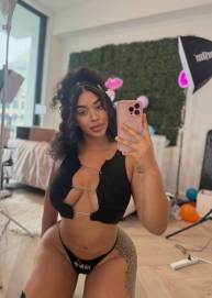 Sasha Belle