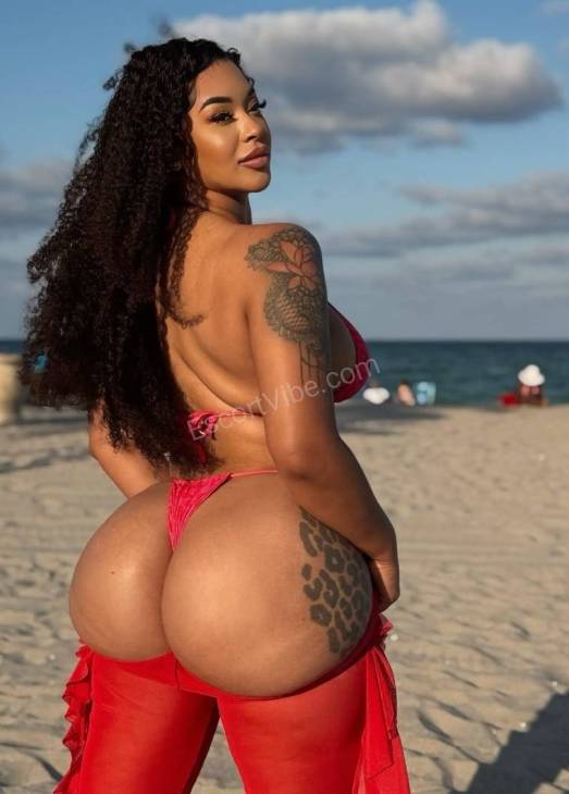 Amira Rose
