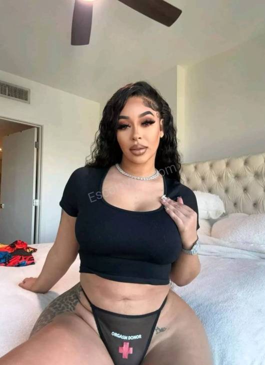 Amira Rose