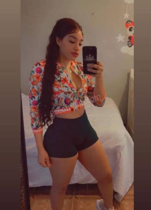 Elena Vega 