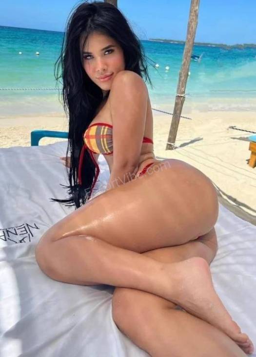  BRUNETTE