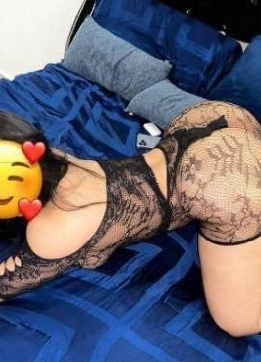  hot Latina
