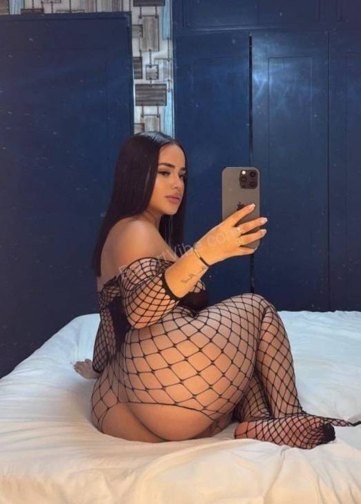 Rose Sexy Latina 